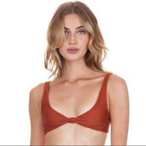 Acacia Spain Mai Tai